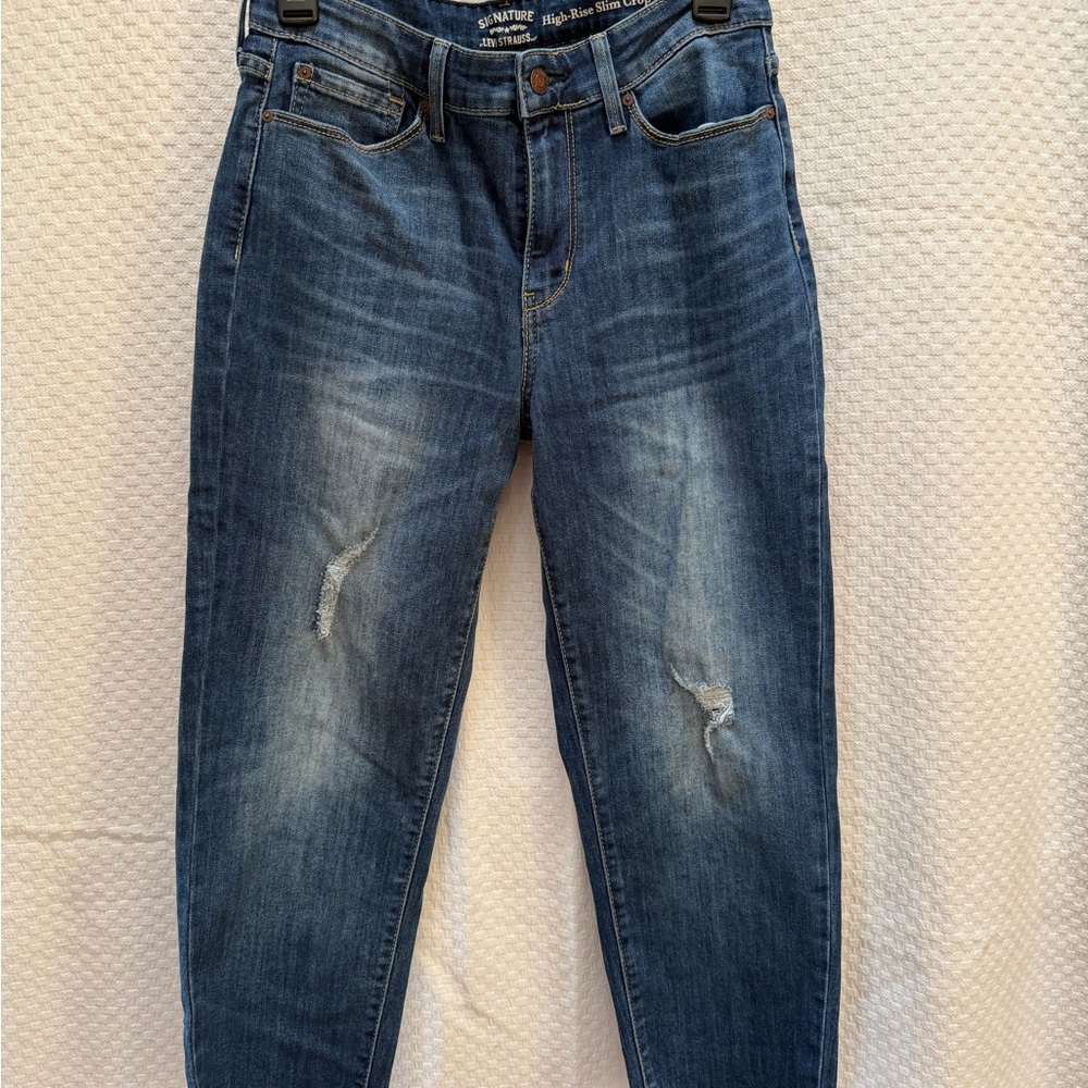 Signature by Levi Strauss High Rise Slim Crop Blue Jeans